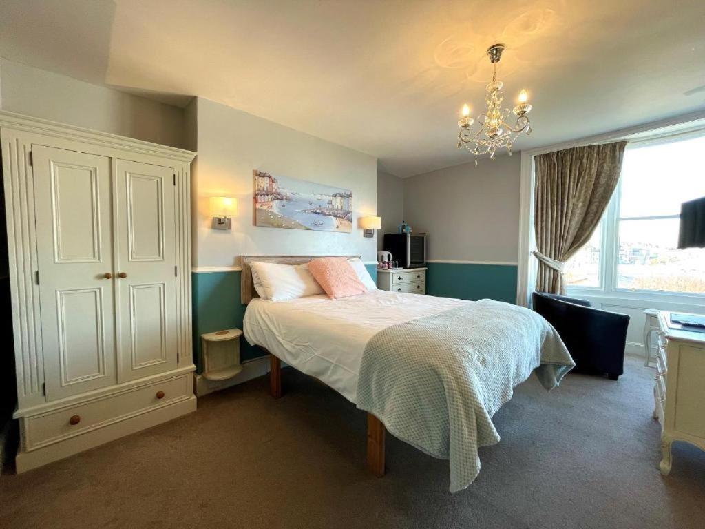 Bayliss Hall Guesthouse Γουέιμουθ Εξωτερικό φωτογραφία