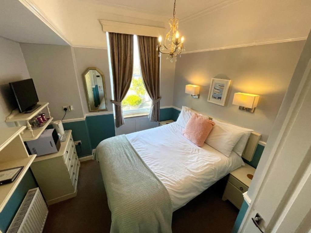 Bayliss Hall Guesthouse Γουέιμουθ Εξωτερικό φωτογραφία